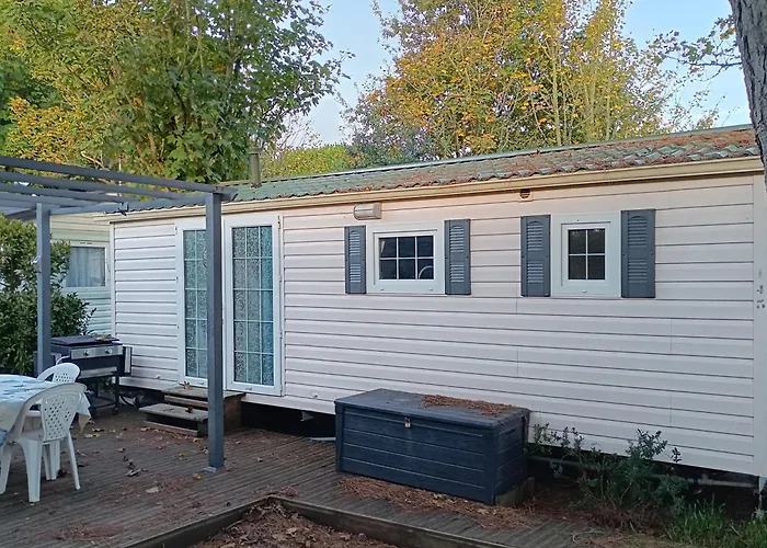 Parque de Campismo La Cabanne Du Pecheur Saint-Pierre-d'Oleron